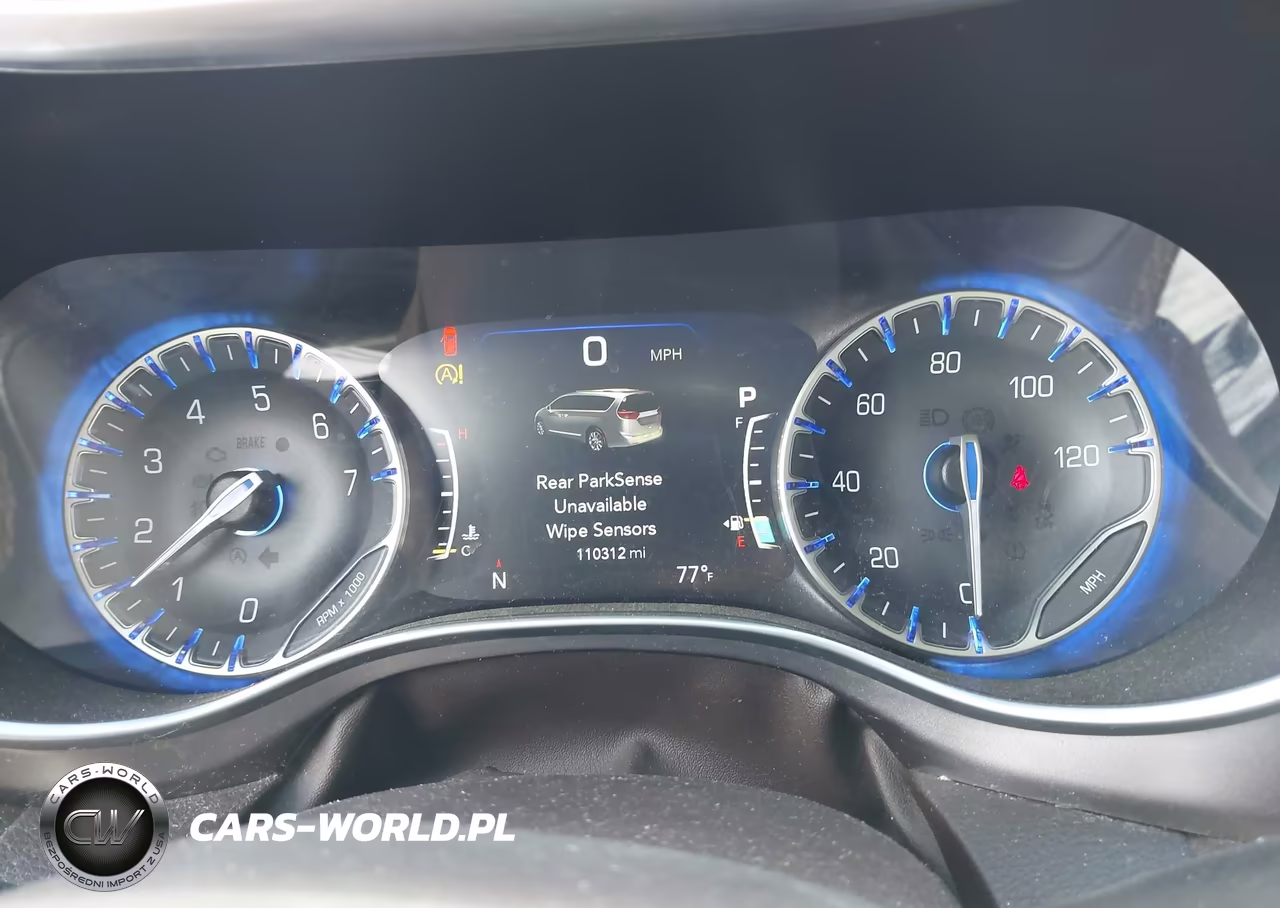 2018 Chrysler Pacifica Touring L Plus VIN:2C4RC1EG9JR116668 - 7
