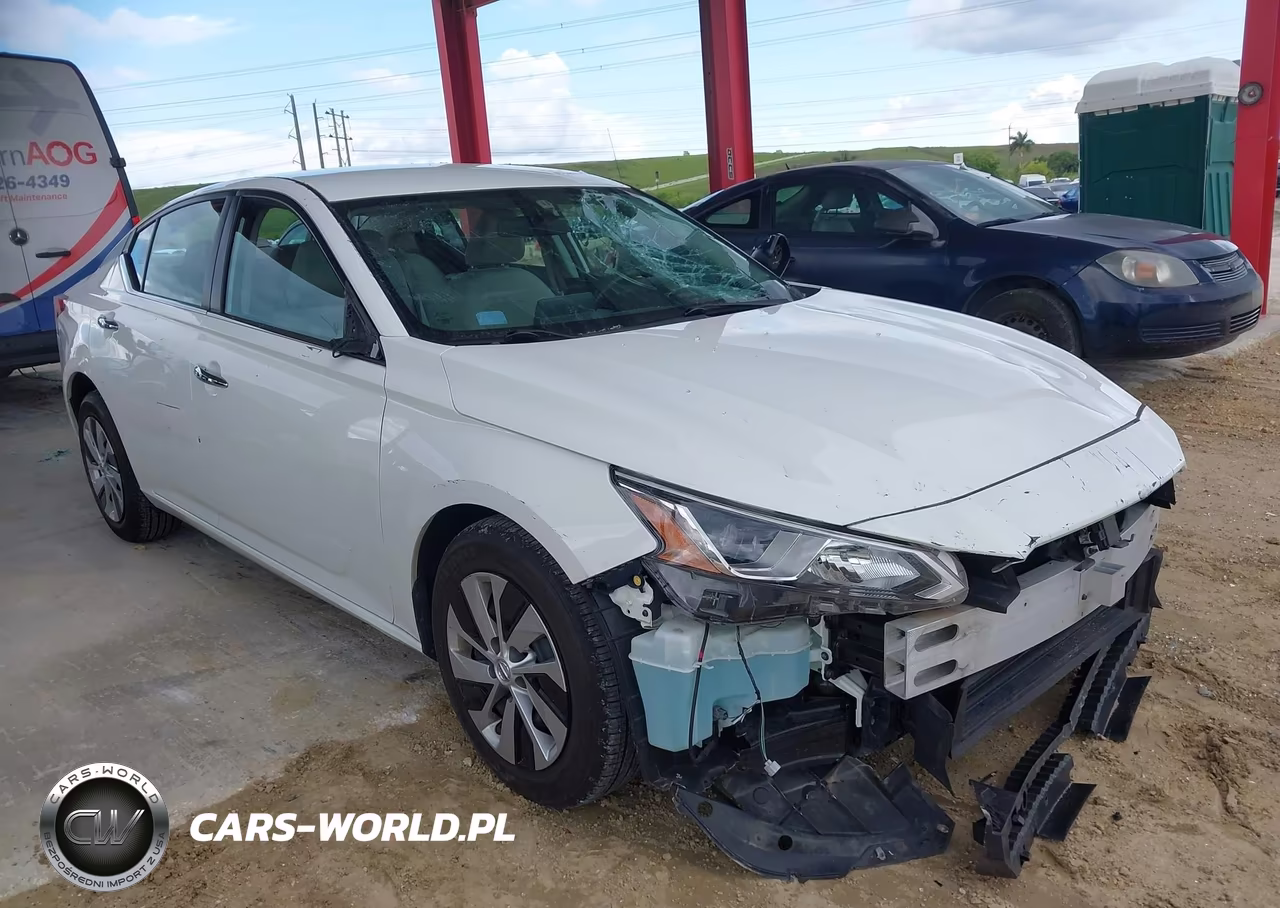 2020 Nissan Altima S Fwd – zdjęcie 1 z 17