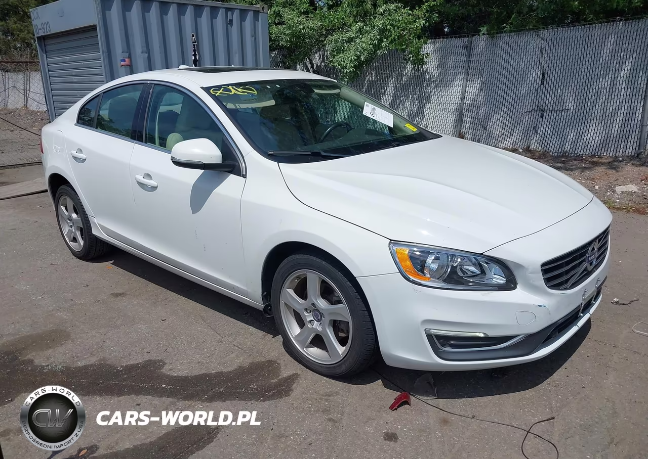 2015 Volvo S60 T5 Premier Plus – zdjęcie 1 z 17