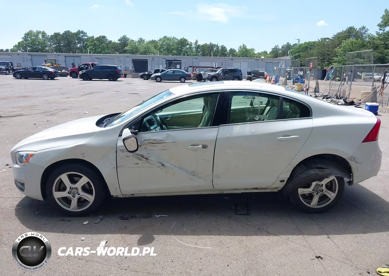 2015 Volvo S60 T5 Premier Plus VIN:YV140MFC8F2301584 - 6