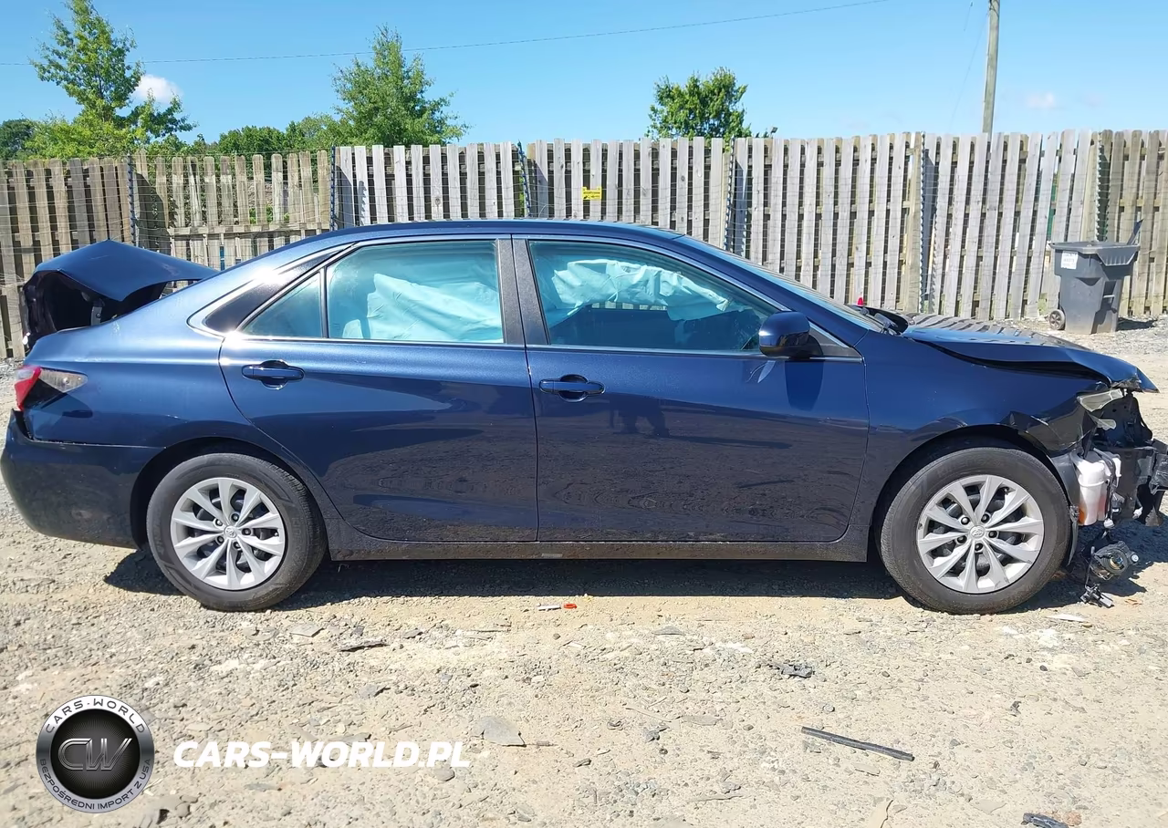 2016 Toyota Camry Le VIN:4T4BF1FK3GR554773 - 13