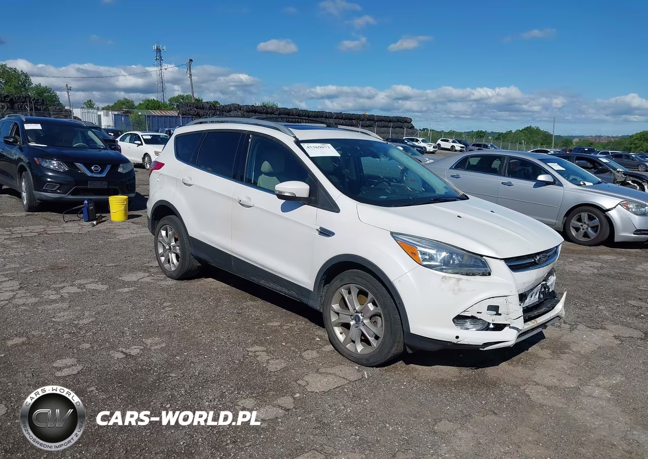 2015 Ford Escape Titanium – zdjęcie 1 z 16