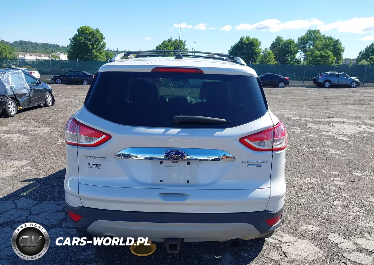 2015 Ford Escape Titanium VIN:1FMCU9J90FUA98320 - 16