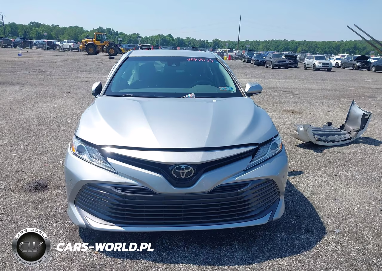 2018 Toyota Camry Xle VIN:4T1B11HK1JU138525 - 13