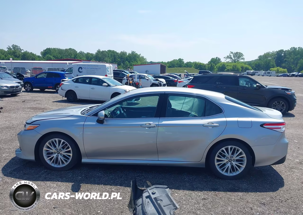 2018 Toyota Camry Xle VIN:4T1B11HK1JU138525 - 15