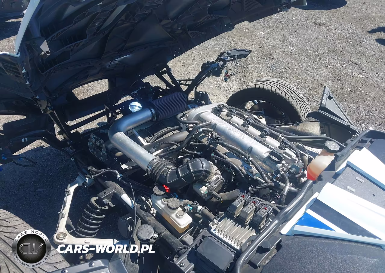 2019 Polaris Slingshot VIN:57XAASFA6K8135749 - 10