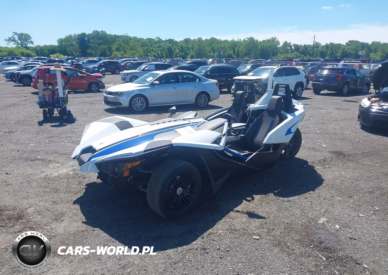2019 Polaris Slingshot VIN:57XAASFA6K8135749 - 2