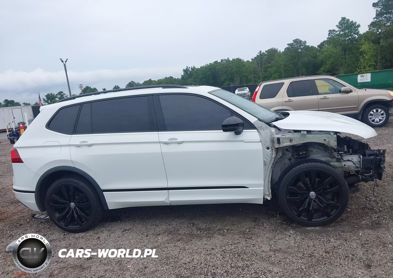 2020 Volkswagen Tiguan 2.0T Se-2.0T Se R-Line Black-2.0T Sel VIN:3VV3B7AXXLM155654 - 13