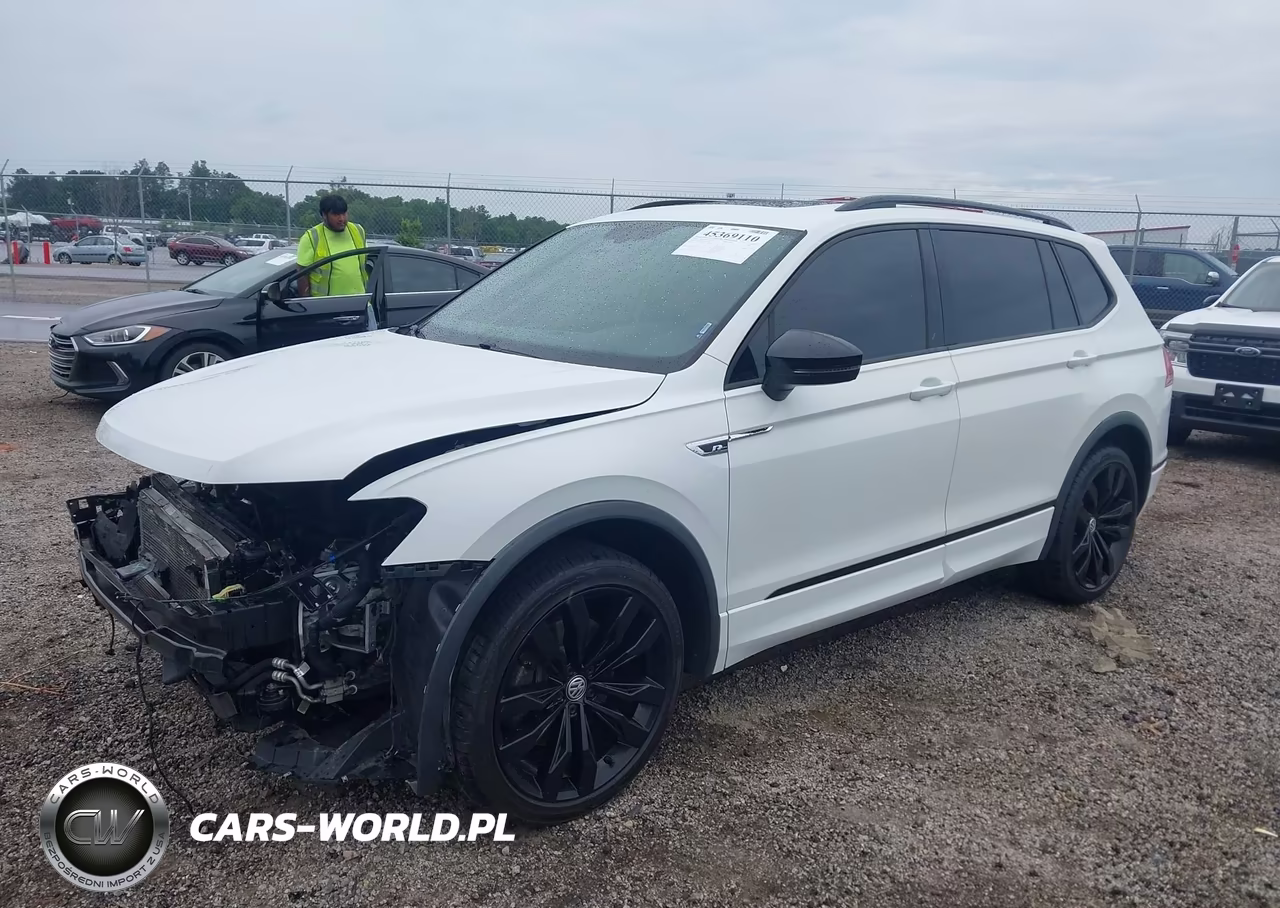 2020 Volkswagen Tiguan 2.0T Se-2.0T Se R-Line Black-2.0T Sel VIN:3VV3B7AXXLM155654 - 2
