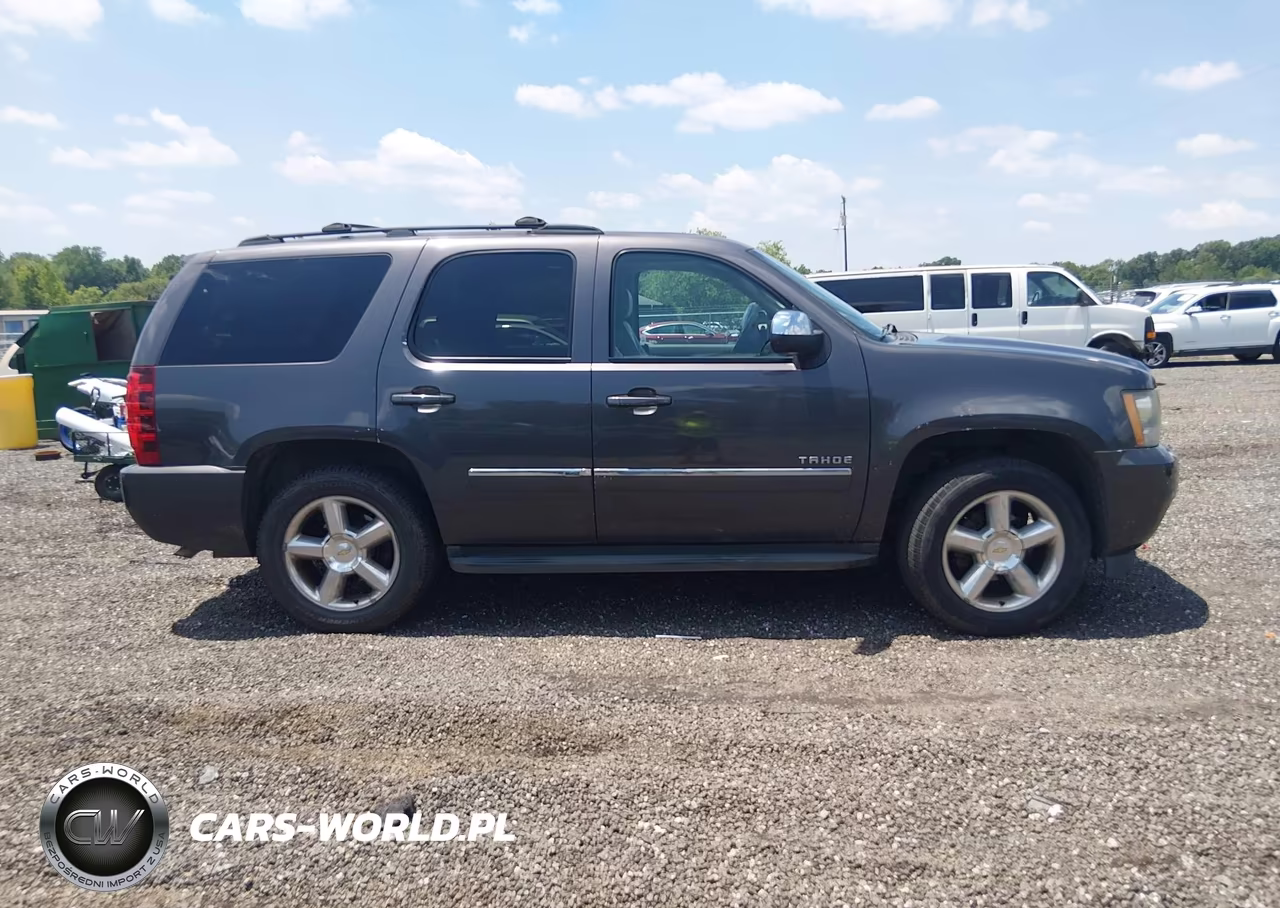 2010 Chevrolet Tahoe Ltz VIN:1GNUCCE0XAR211200 - 14