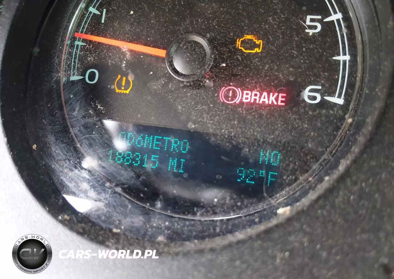 2010 Chevrolet Tahoe Ltz VIN:1GNUCCE0XAR211200 - 16