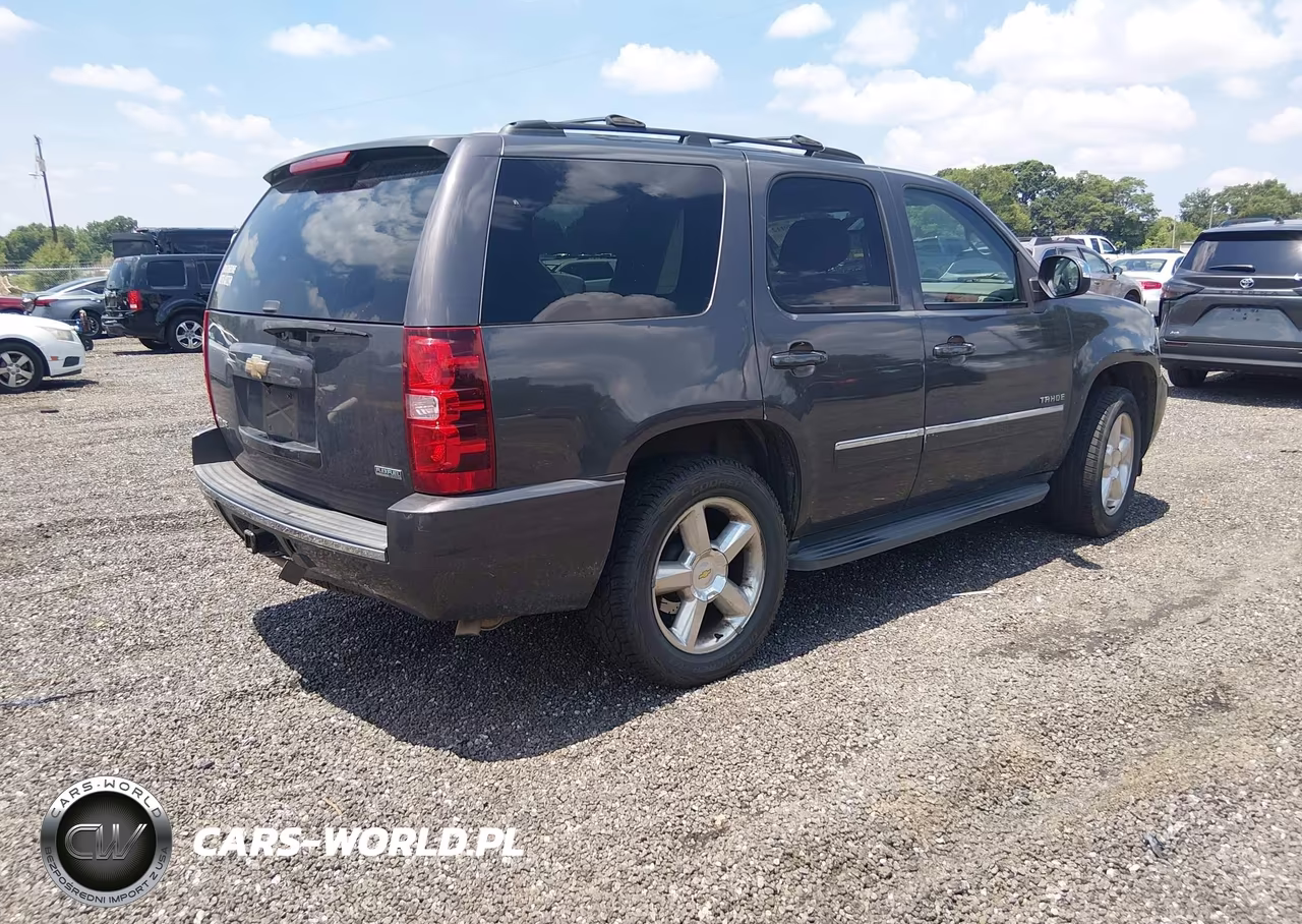2010 Chevrolet Tahoe Ltz VIN:1GNUCCE0XAR211200 - 4