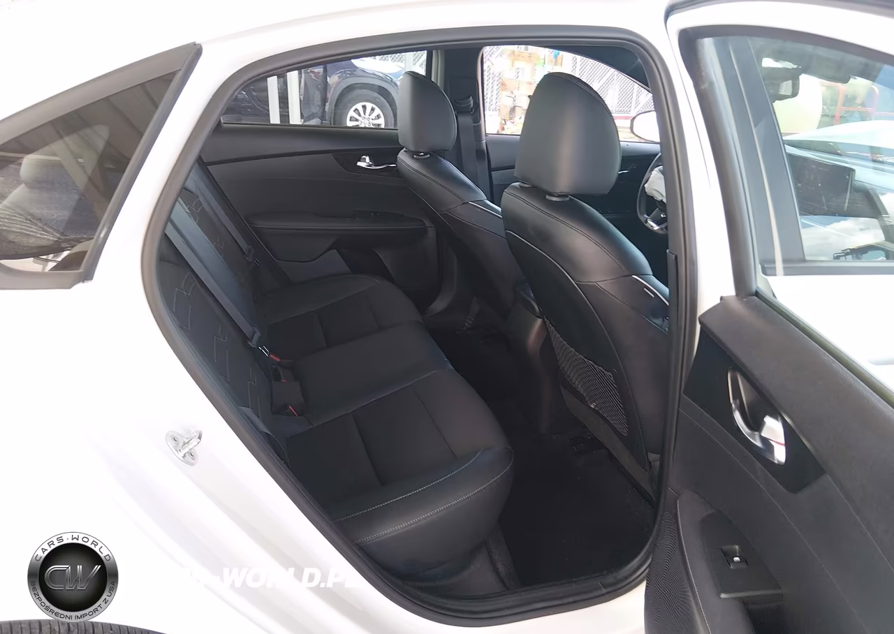 2022 Kia Forte Gt-Line VIN:3KPF54AD8NE494319 - 8