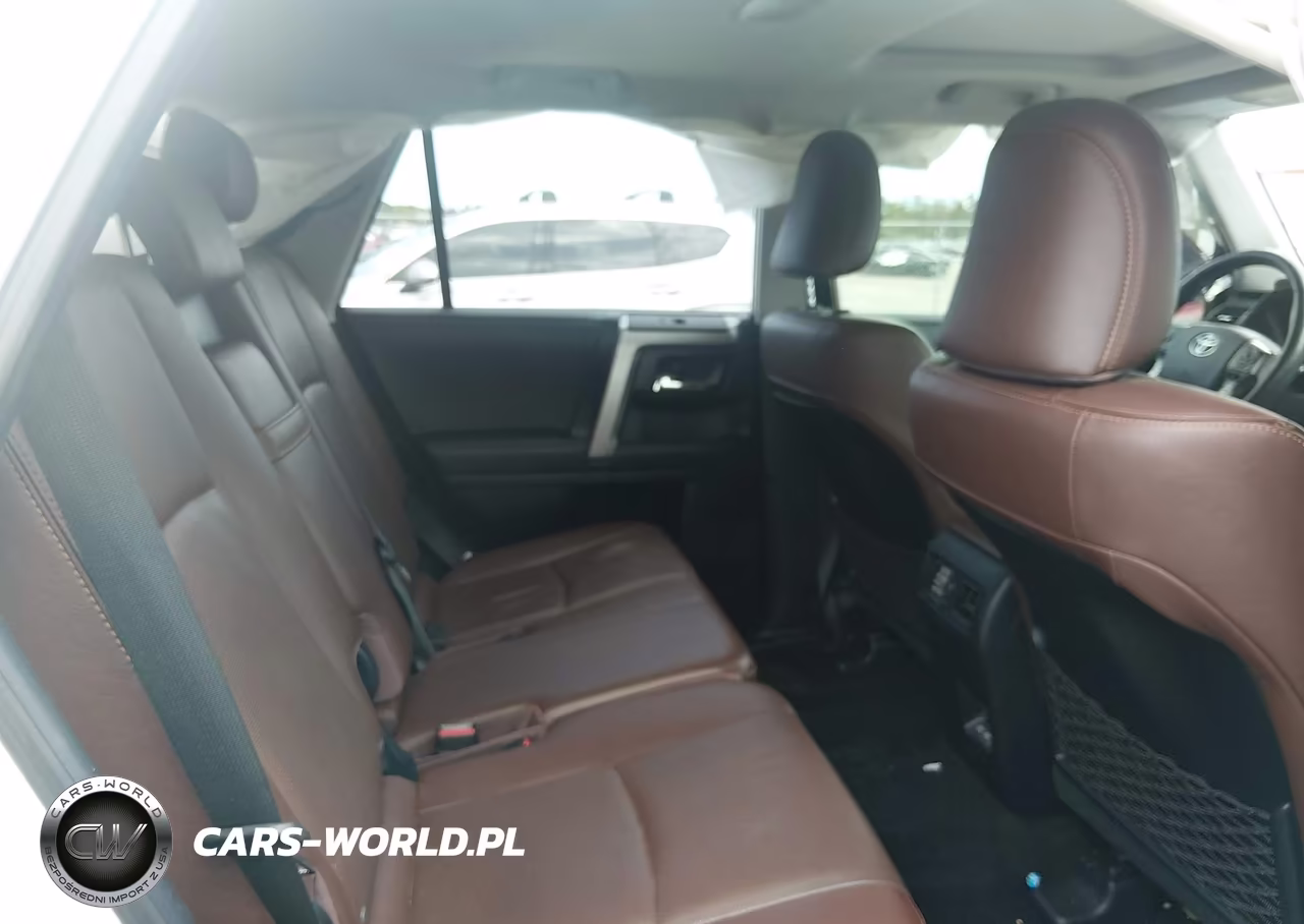 2023 Toyota 4Runner Limited VIN:JTEDU5JR4P5294351 - 8