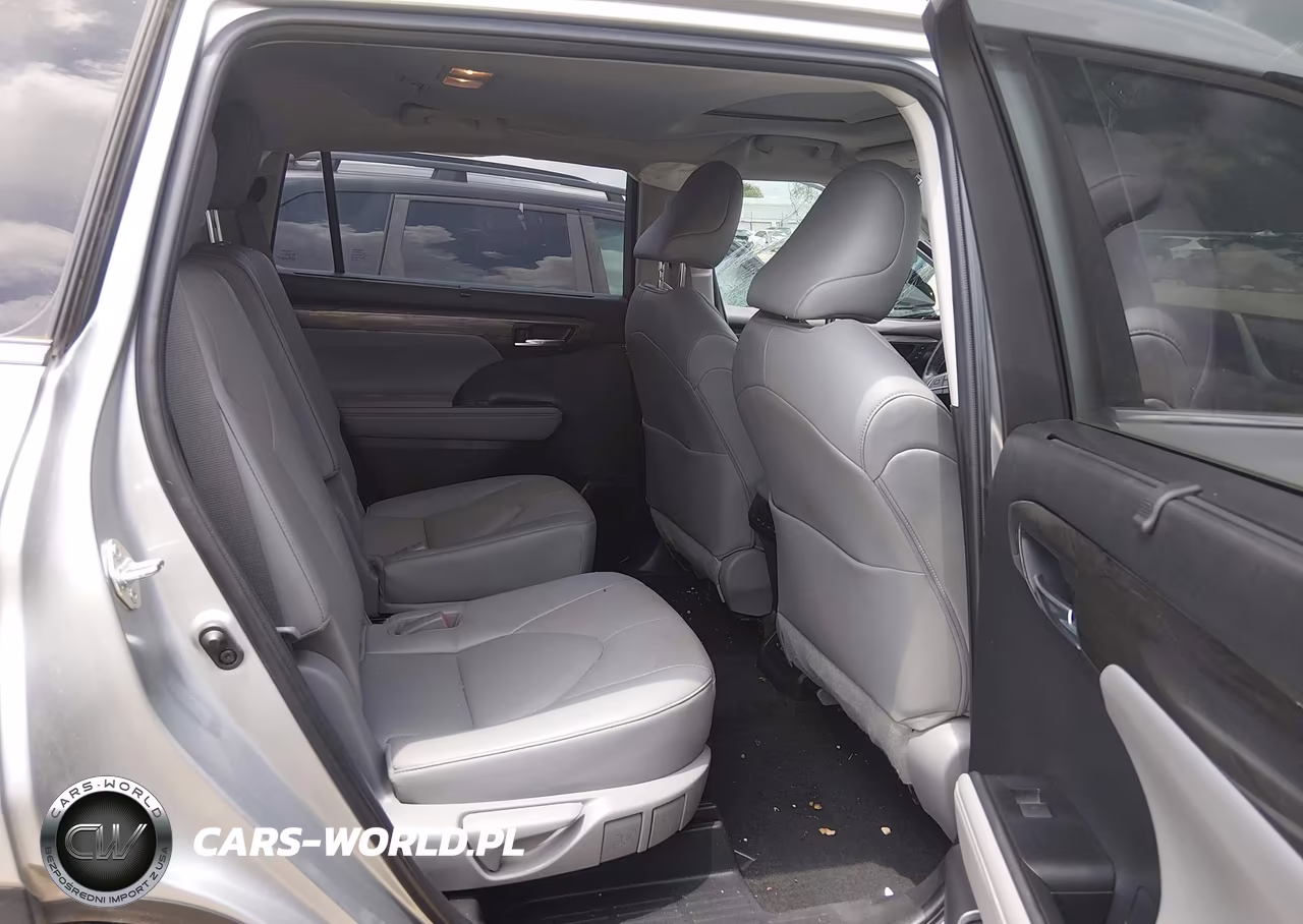 2023 Toyota Highlander Limited VIN:5TDKDRAH5PS006549 - 8