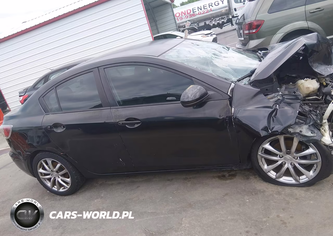 2011 Mazda Mazda3 I Sport VIN:JM1BL1UF8B1442347 - 14