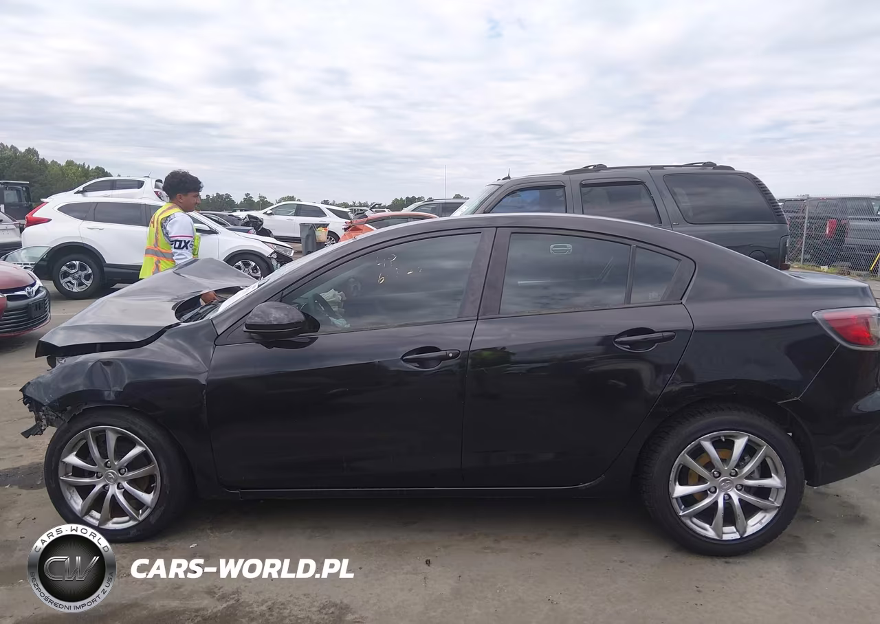 2011 Mazda Mazda3 I Sport VIN:JM1BL1UF8B1442347 - 15