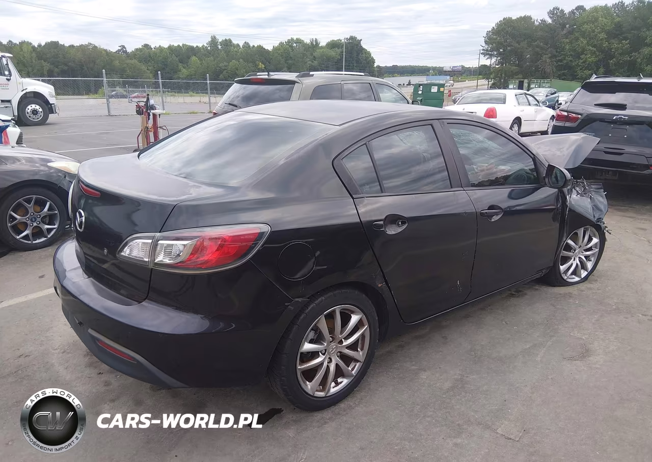 2011 Mazda Mazda3 I Sport VIN:JM1BL1UF8B1442347 - 4