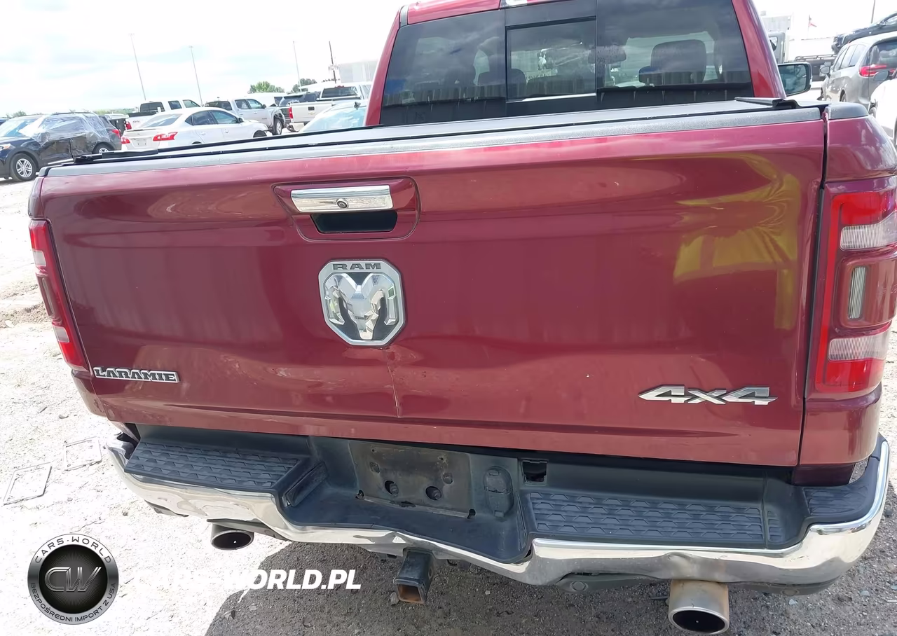 2019 Ram 1500 Laramie 4X4 5'7 Box VIN:1C6SRFJT0KN597092 - 16