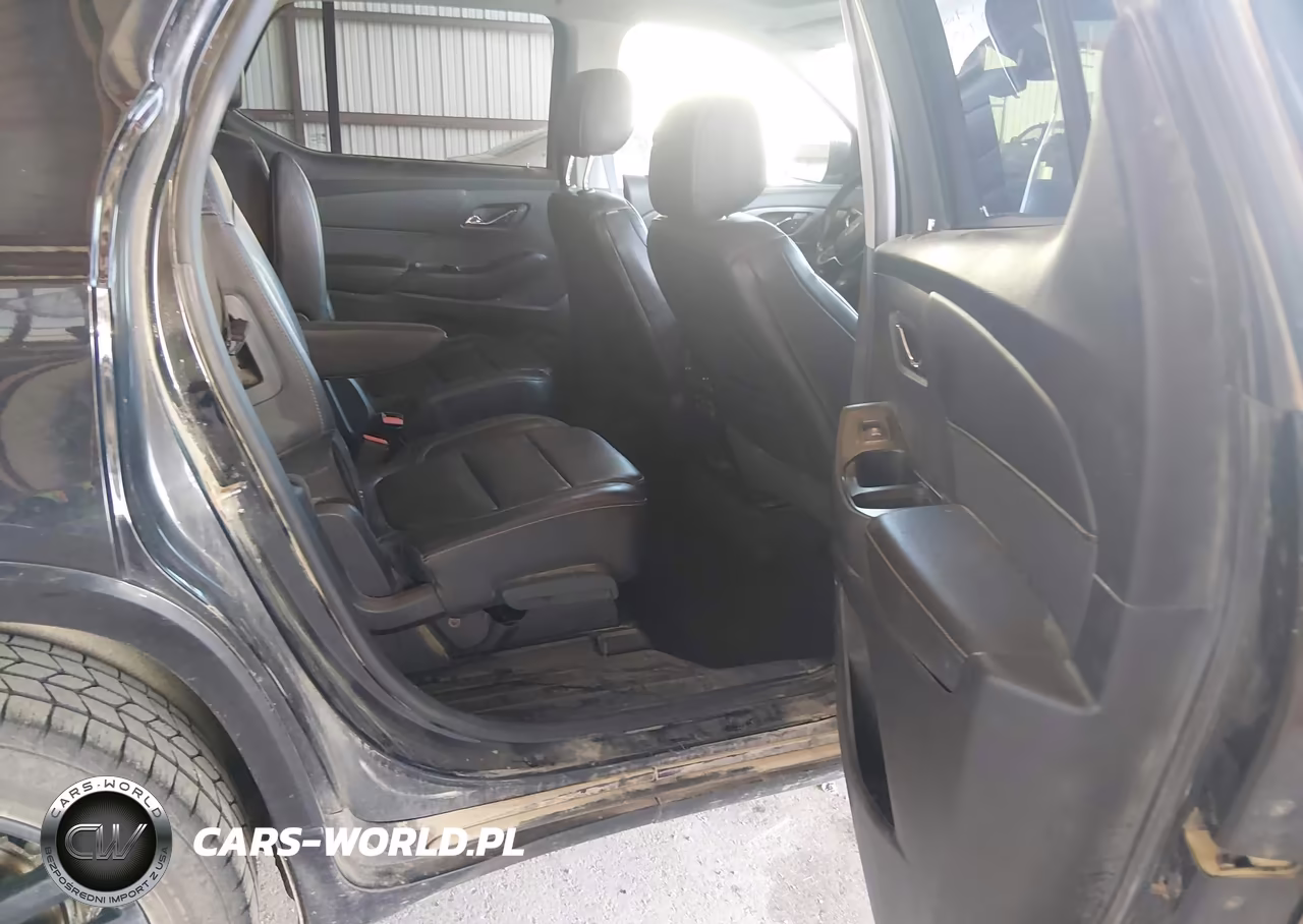 2019 Chevrolet Traverse Premier VIN:1GNERKKW7KJ137238 - 8