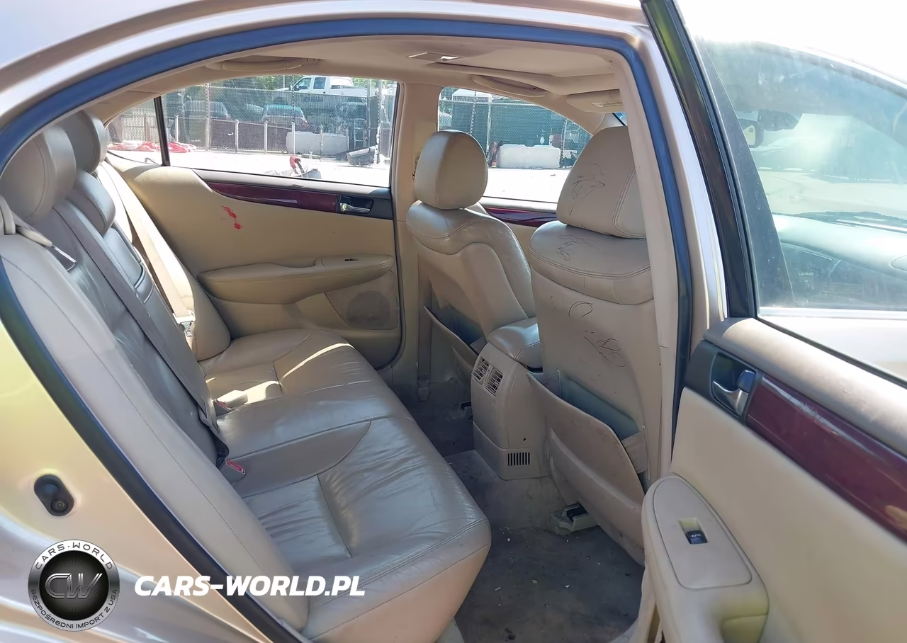 2003 Lexus Es 300 VIN:JTHBF30GX30103077 - 8