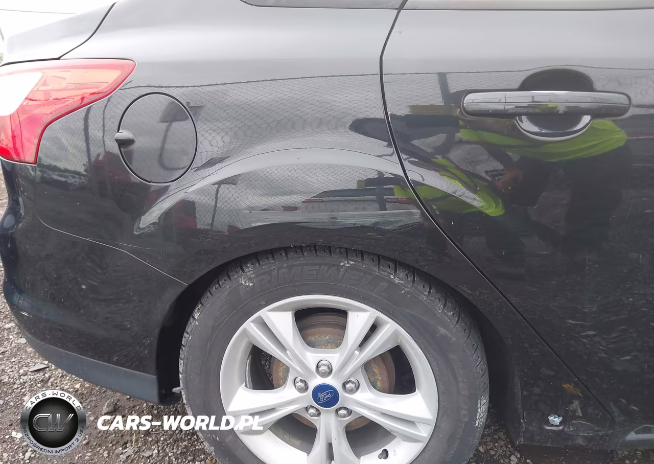 2014 Ford Focus Se VIN:1FADP3F29EL414137 - 13
