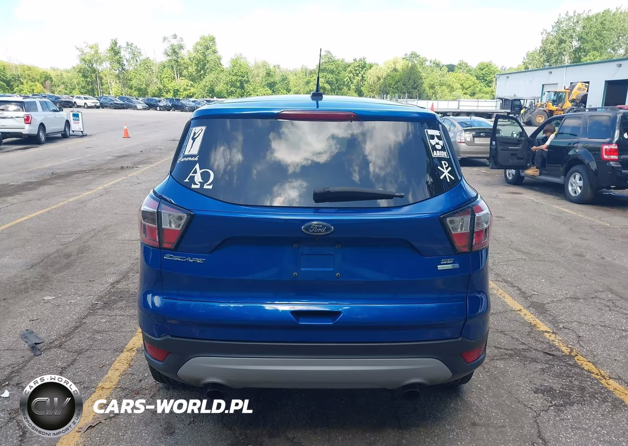 2017 Ford Escape Se VIN:1FMCU9GD3HUB84395 - 16
