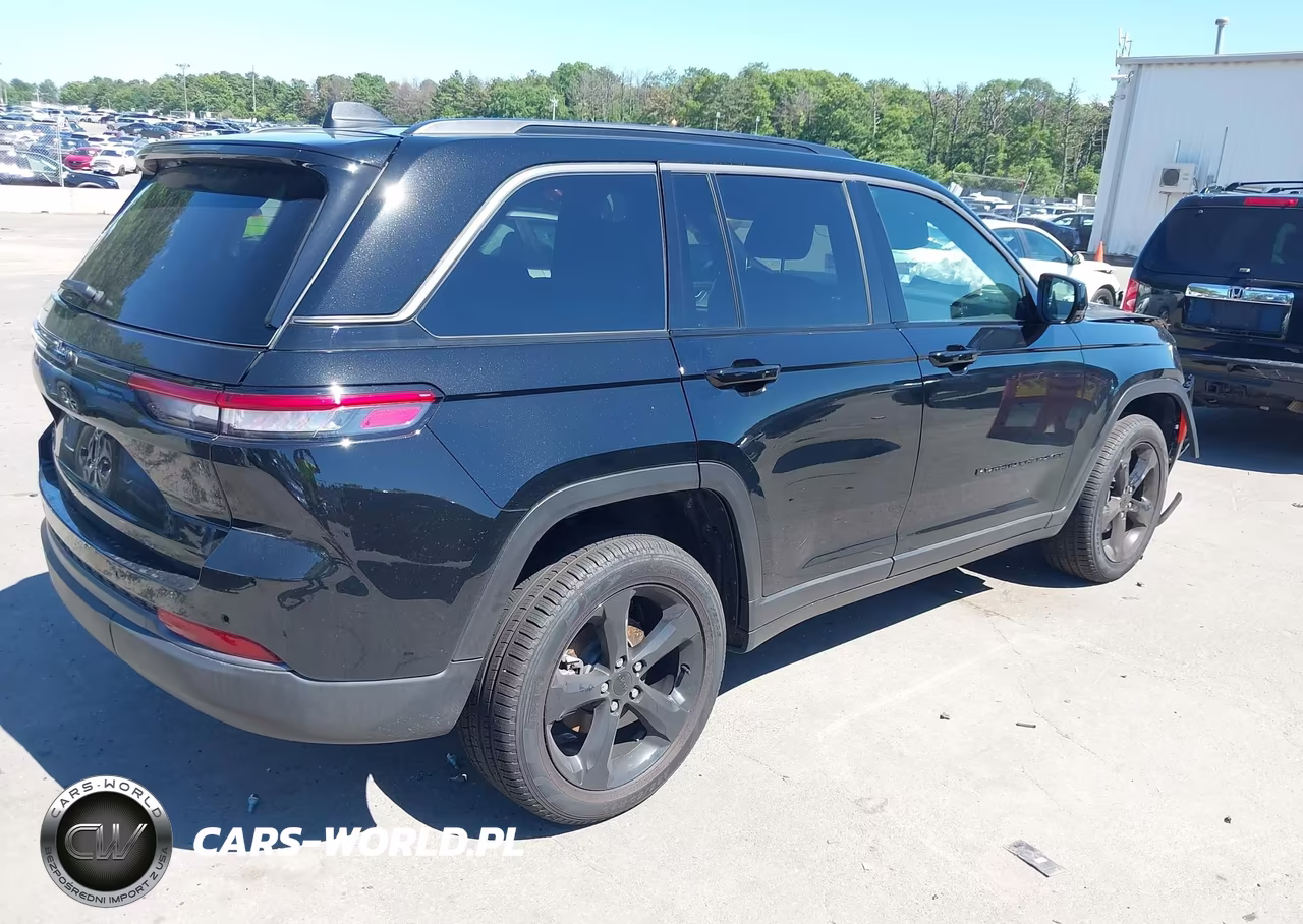 2026 Jeep Grand Cherokee Limited 4X4 VIN:1C4RJHBR0TC210888 - 4