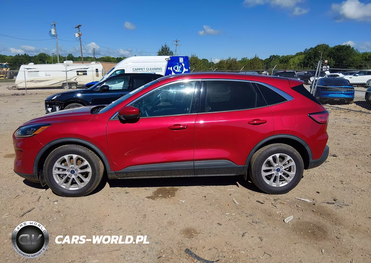 2020 Ford Escape Se VIN:1FMCU0G6XLUB98204 - 15