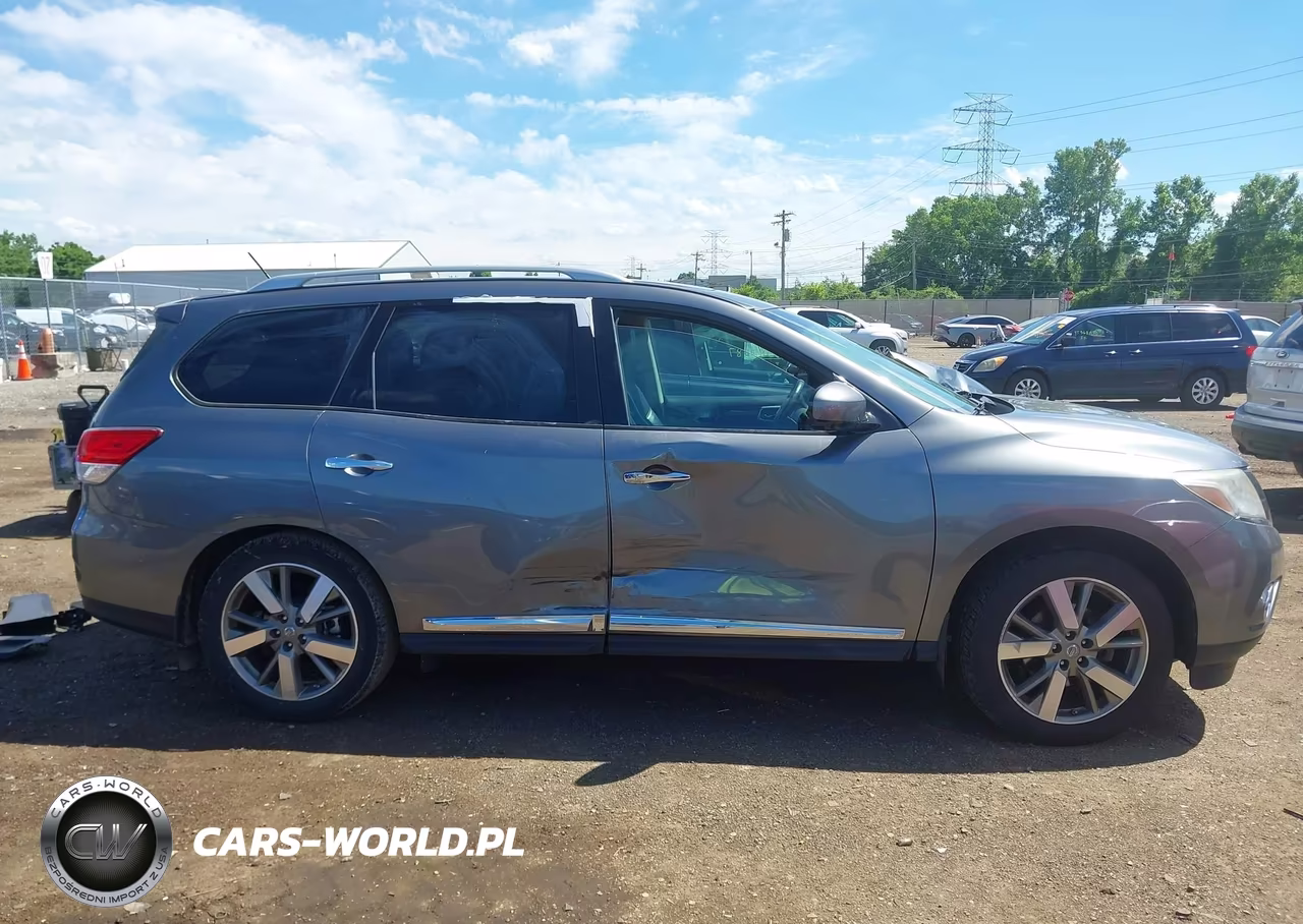 2015 Nissan Pathfinder Platinum VIN:5N1AR2MM1FC668315 - 13