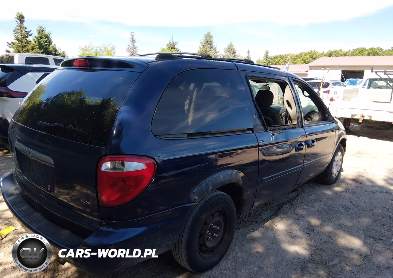 2004 Chrysler Town & Country Lx VIN:2C4GP44R24R561001 - 4