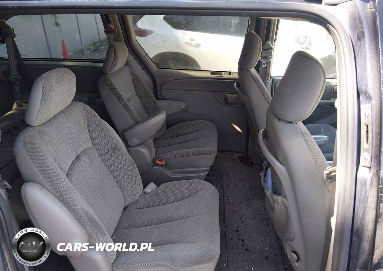 2004 Chrysler Town & Country Lx VIN:2C4GP44R24R561001 - 8