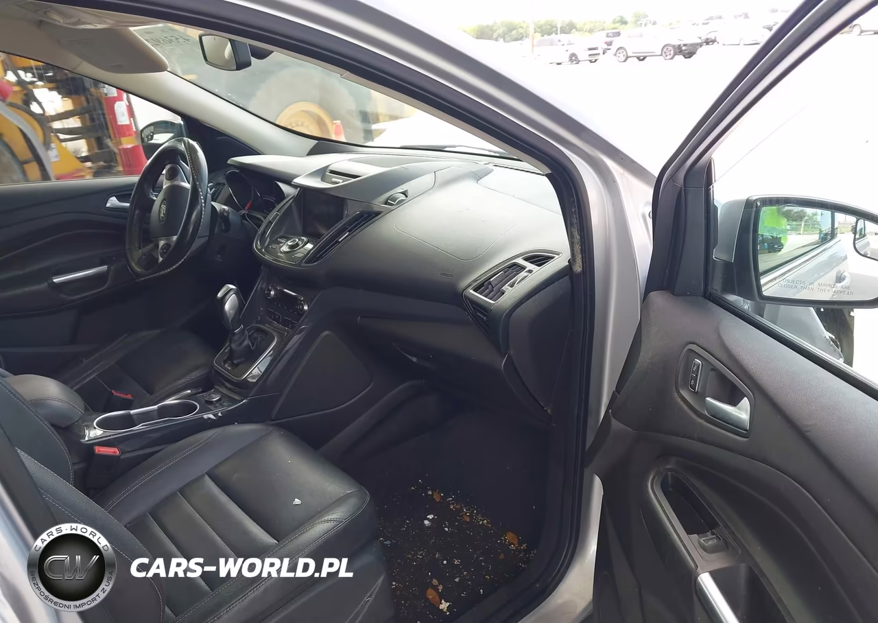 2014 Ford Escape Titanium VIN:1FMCU0J9XEUB55519 - 5