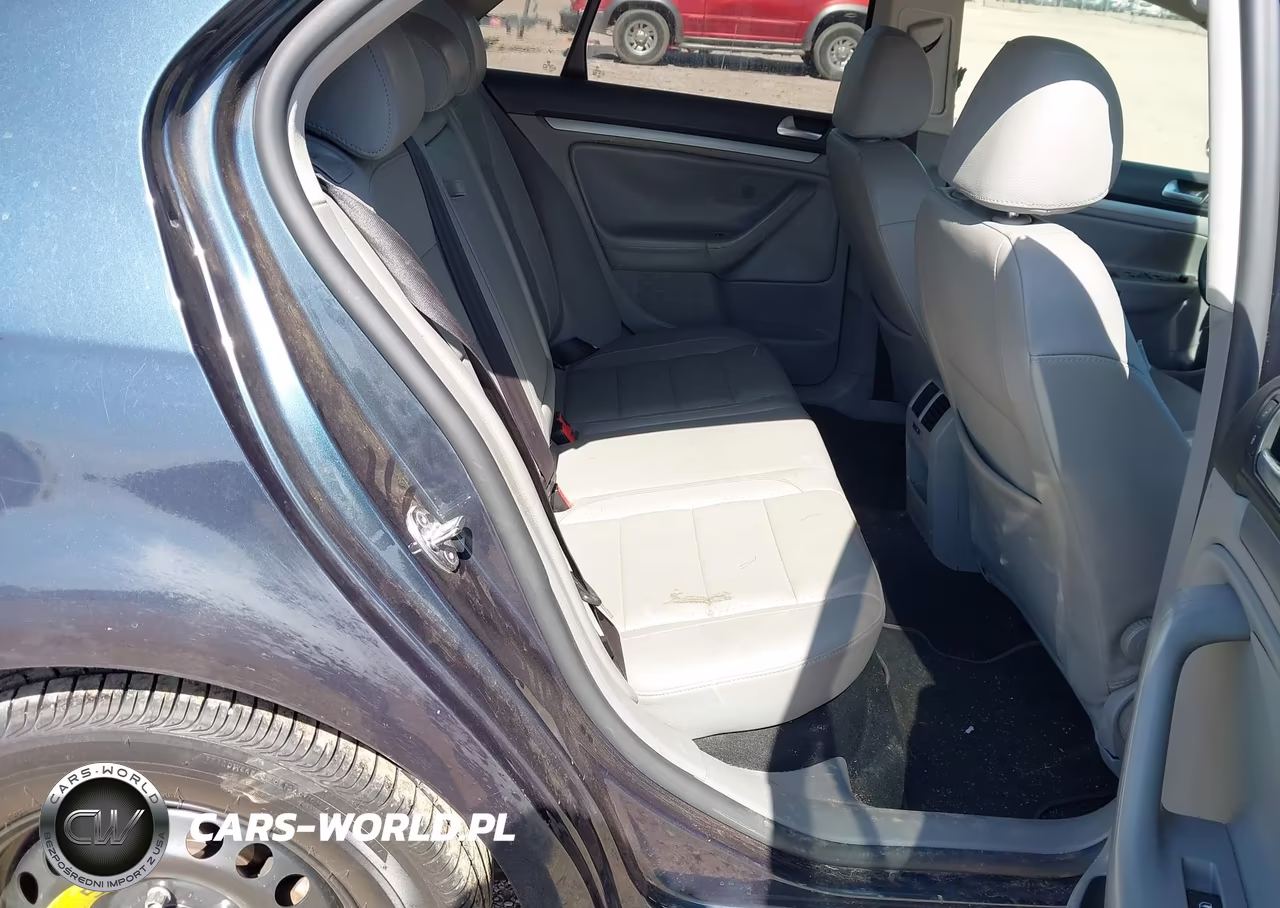 2008 Volkswagen Jetta Se-Sel VIN:3VWRM71K38M070425 - 8