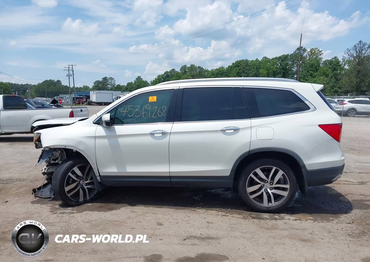 2018 Honda Pilot Elite VIN:5FNYF6H02JB069493 - 14