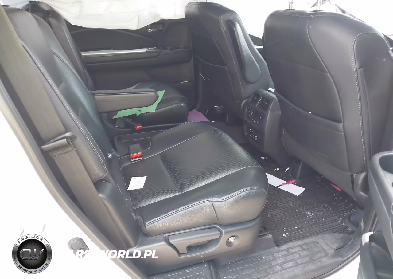 2018 Honda Pilot Elite VIN:5FNYF6H02JB069493 - 8