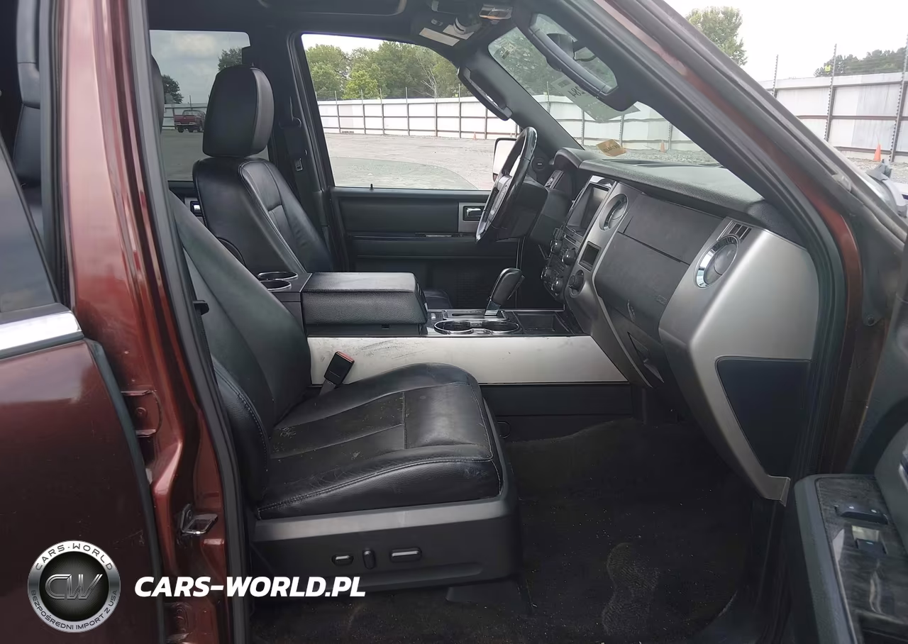 2015 Ford Expedition Limited VIN:1FMJU1KT4FEF00742 - 5