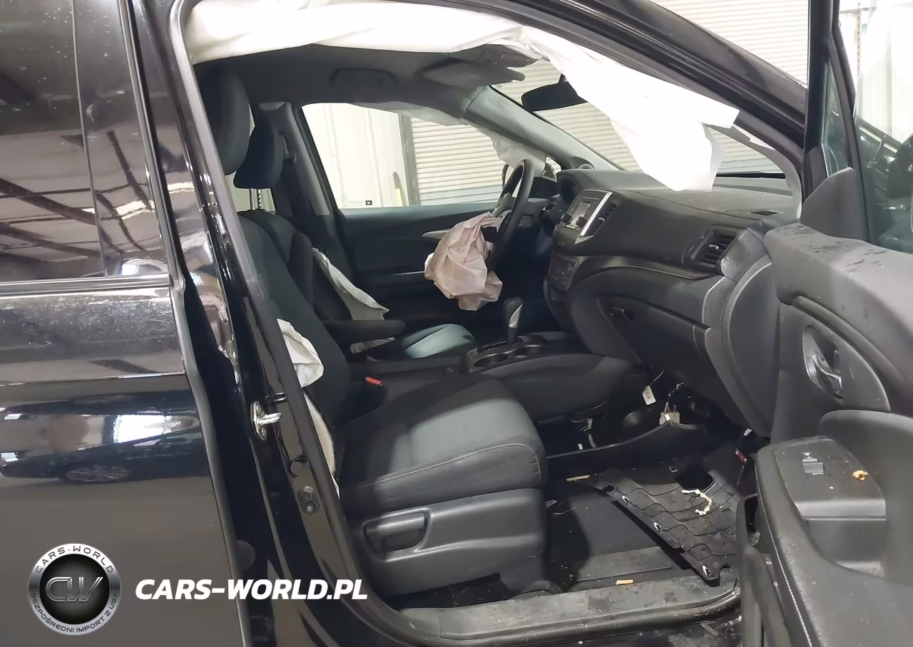 2017 Honda Ridgeline Sport VIN:5FPYK3F16HB033216 - 5