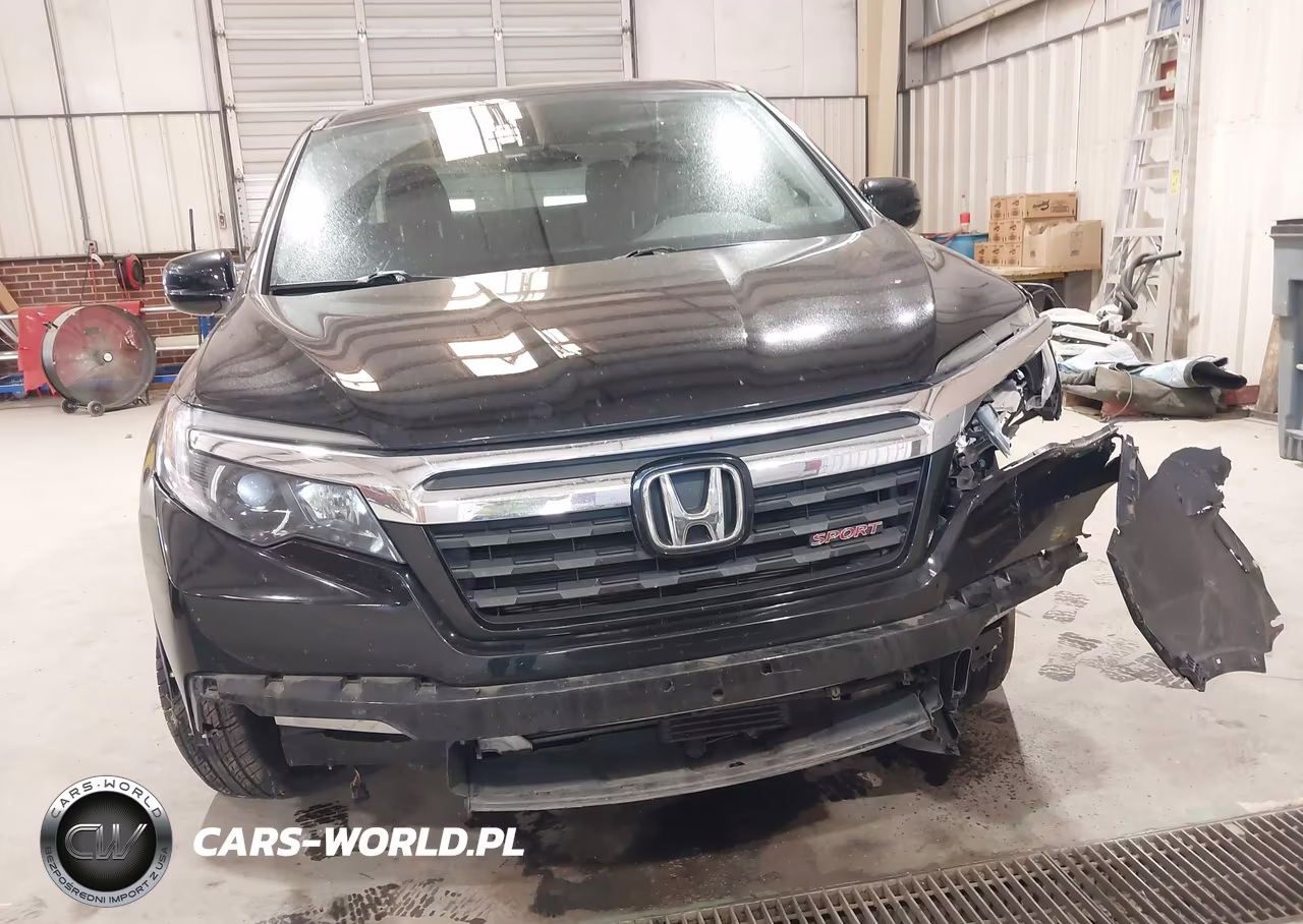 2017 Honda Ridgeline Sport VIN:5FPYK3F16HB033216 - 6