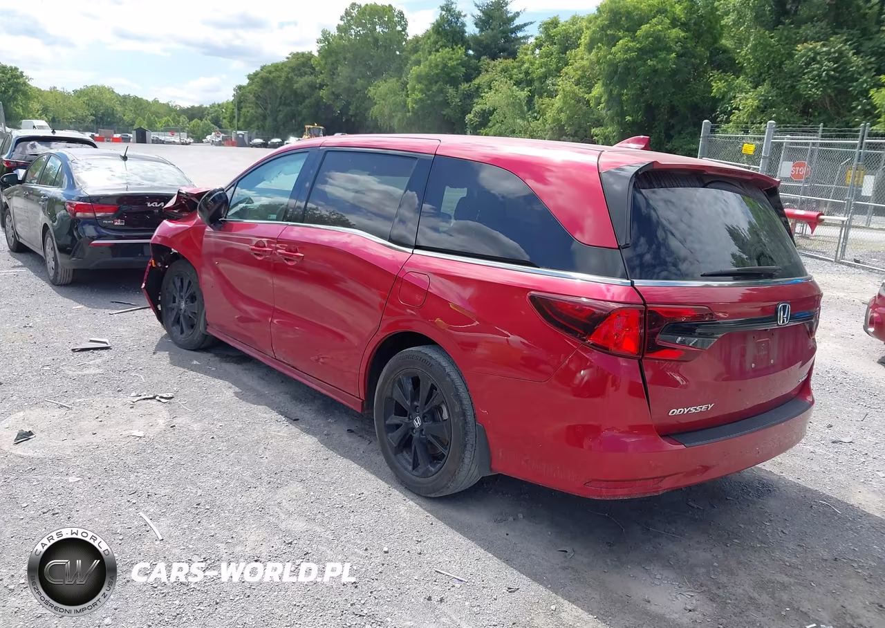 2023 Honda Odyssey Sport VIN:5FNRL6H70PB038326 - 3