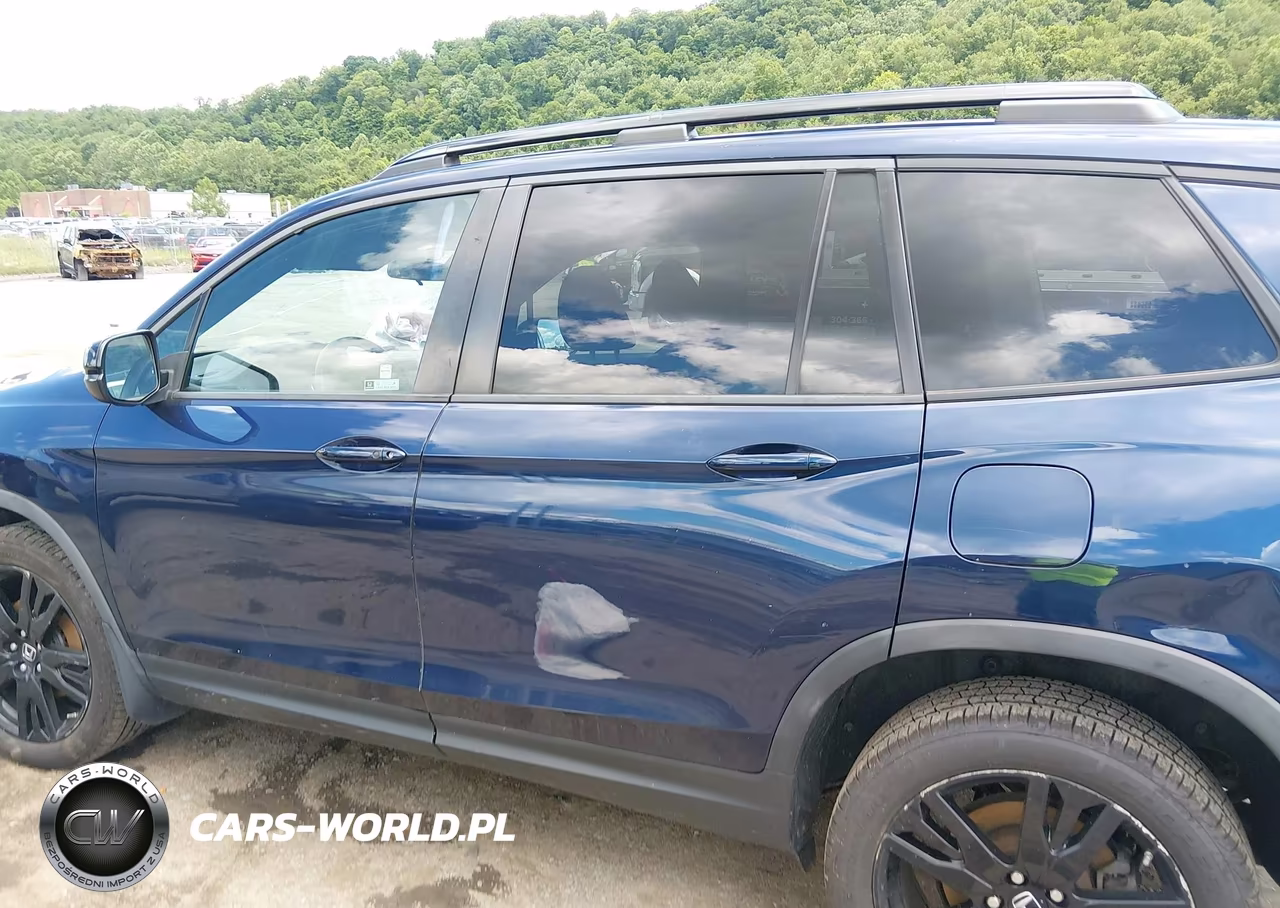 2019 Honda Passport Sport VIN:5FNYF8H20KB007248 - 14