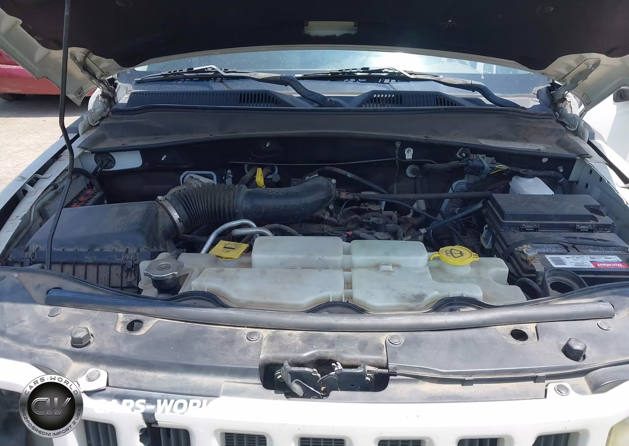 2009 Jeep Liberty Sport VIN:1J8GP28K49W526761 - 10