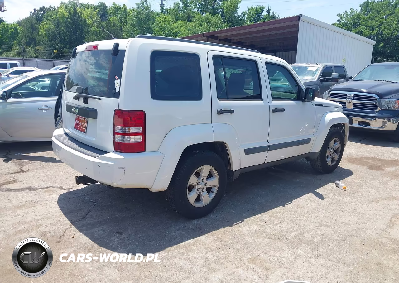 2009 Jeep Liberty Sport VIN:1J8GP28K49W526761 - 4
