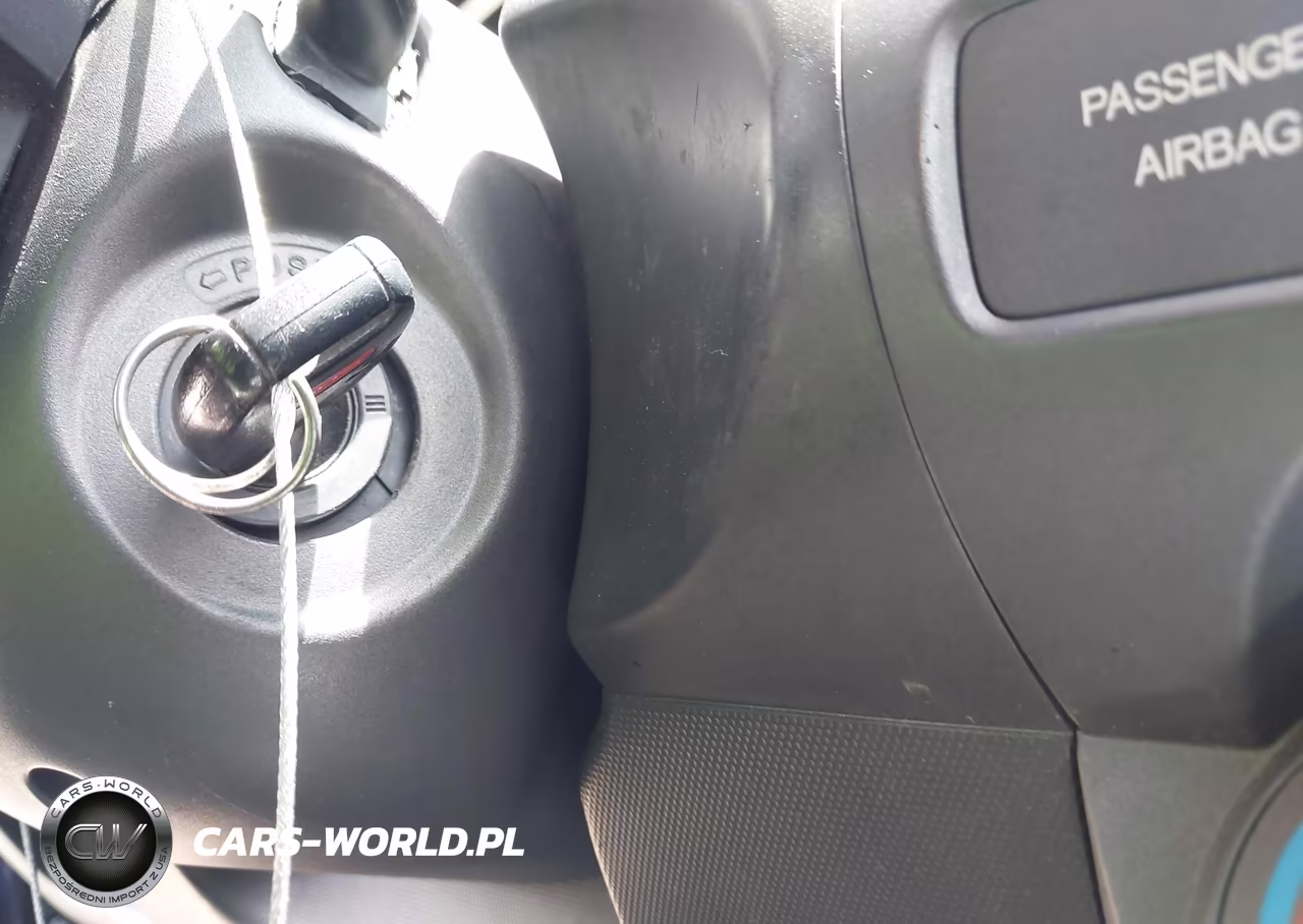 2008 Honda Fit Sport VIN:JHMGD38638S025499 - 11