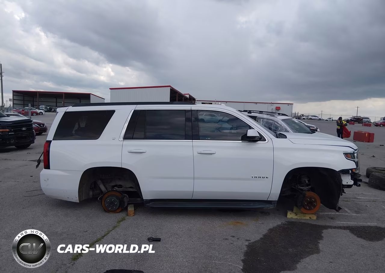 2020 Chevrolet Tahoe 2Wd Lt VIN:1GNSCBKC9LR161926 - 13