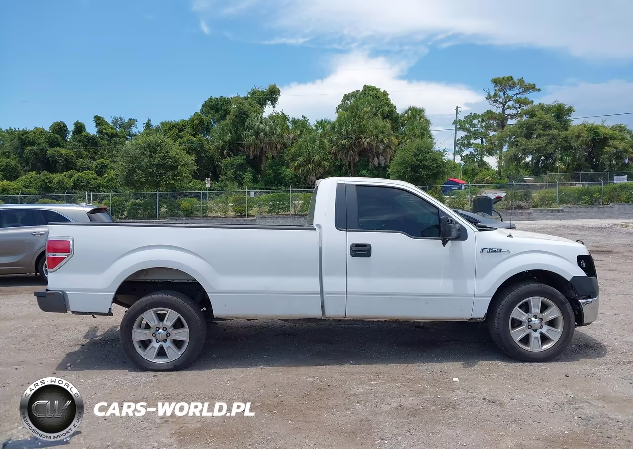 2014 Ford F-150 Xl VIN:1FTMF1CMXEKF95505 - 13