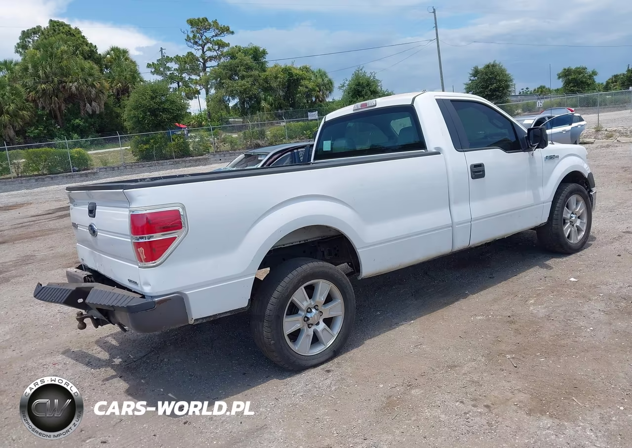 2014 Ford F-150 Xl VIN:1FTMF1CMXEKF95505 - 4