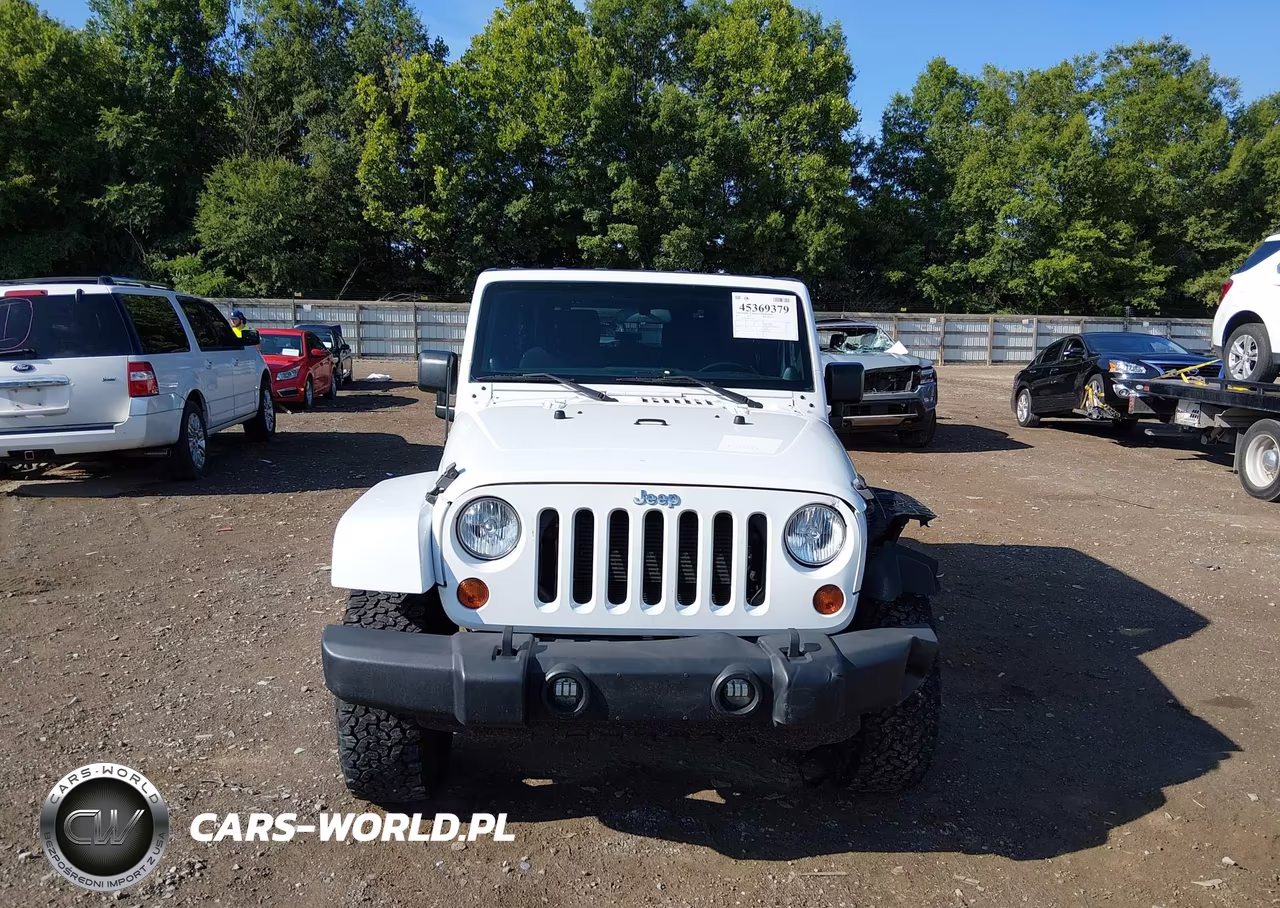 2013 Jeep Wrangler Sport VIN:1C4AJWAG8DL587567 - 12