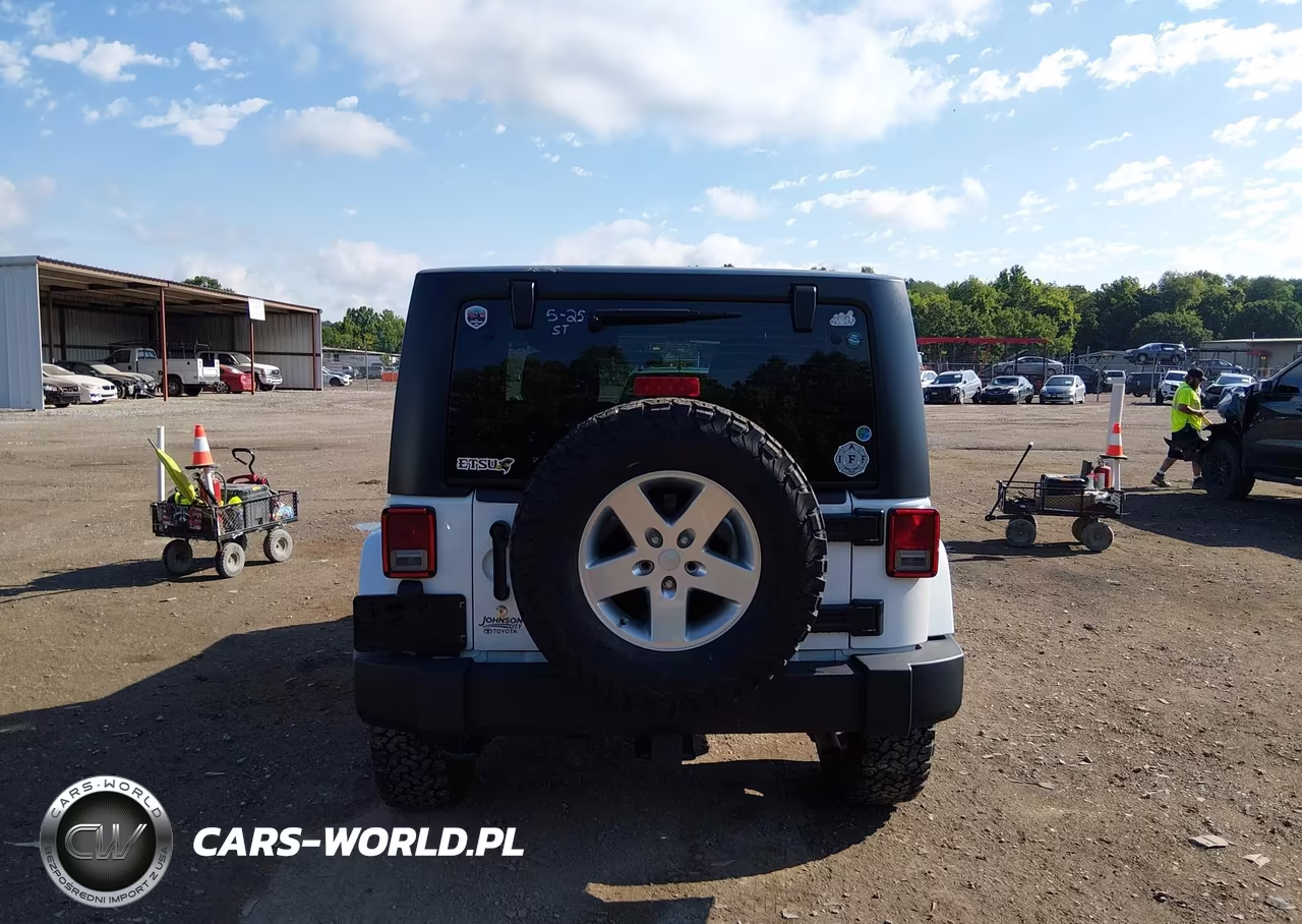 2013 Jeep Wrangler Sport VIN:1C4AJWAG8DL587567 - 16