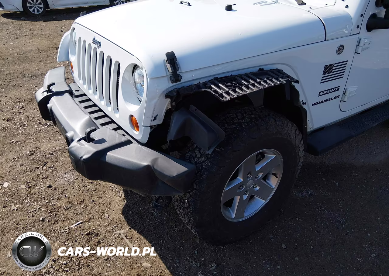 2013 Jeep Wrangler Sport VIN:1C4AJWAG8DL587567 - 6